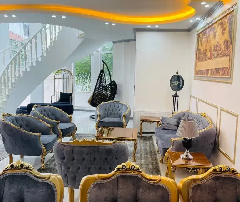 خرید کاخ ویلا تریبلکس مبله با آسانسور استخر و جکوزی | 370 متر