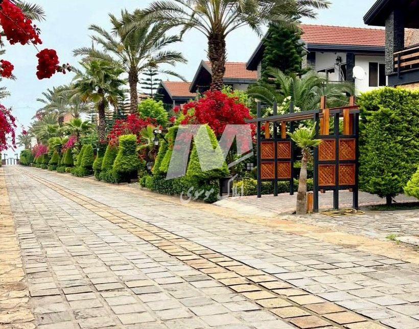 خرید ویلا باغ دوبلکس 300 متری شهرک برند عالی سندششدانگ | 300 متر