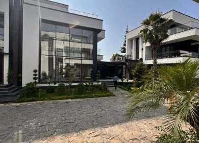 خرید ویلا نما مدرن ۶۰۰ متری دوبلکس شهرکی جنگلی | ۶۰۰ متر