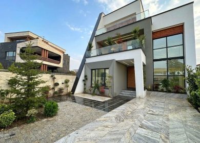 فروش ویلای دوبلکس مدرن استخردار شهرکی سند دار در چمستان | ۳۰۰ متر