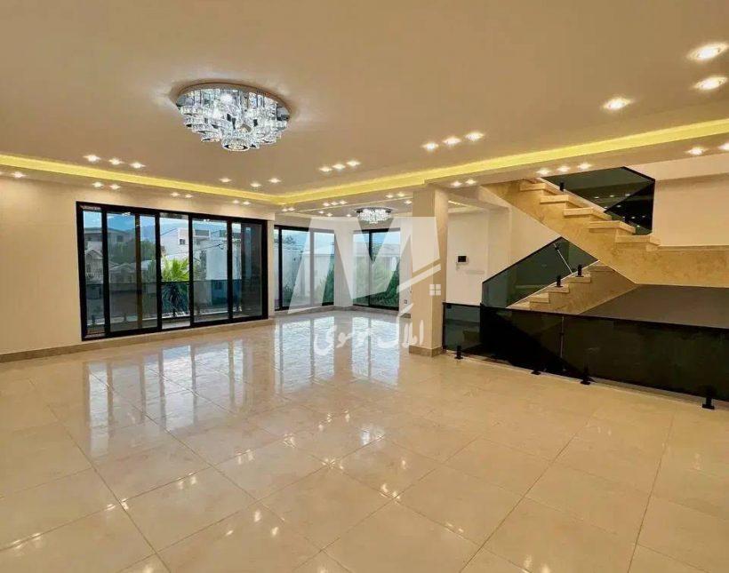 خرید ویلا چمستان مازندران ۳۰۰ متری استخردار هوشمند ویو جنگل | 300 متر