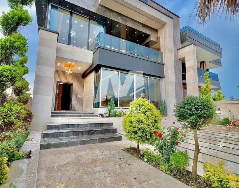 خرید ویلا چمستان مازندران ۳۰۰ متری استخردار هوشمند ویو جنگل | 300 متر