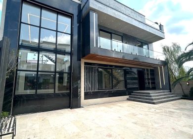 خرید ویلا تریبلکس ۳ خواب سند عرصه اعیان شهرکی جنگلی چمستان | ۳۳۲ متر