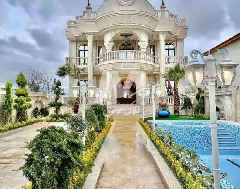 خرید ویلا در چمستان کاخ ویلا ۷۰۰ متری با استخر سنددار سعادت آباد | ۷۰۰ متر