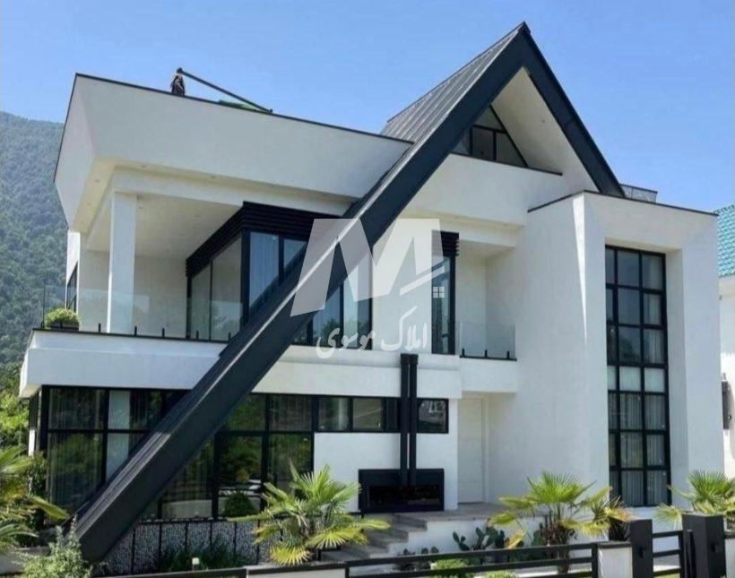 فروش ویلای مدرن لوکس شهرک یک جنگل در چلک نوشهر | ۴۰۰ متر