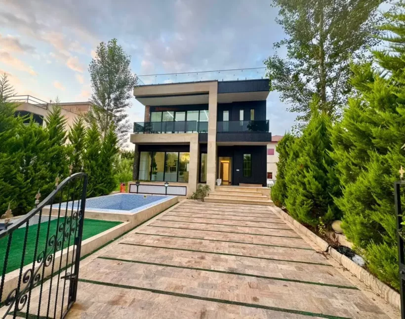 خرید ویلا مدرن استخردار مبله منطقه همصفا چمستان | 250 متر