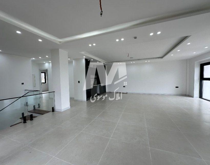 خرید ویلای استخردار در چمستان به متراژ ۳۶۰ متر | ۵۶۰ متر