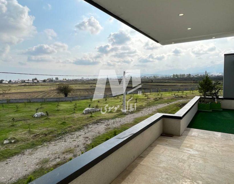 فروش ویلای 300 متری با نمای مینیمال سفید در کیابسر چمستان | 300 متر