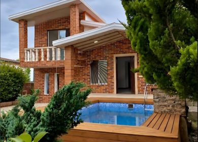 فروش اقساطی ویلا باغ استخردار ۳۰۰ متری پلاک ۱ جنگل نعمت آباد | ۳۰۰ متر
