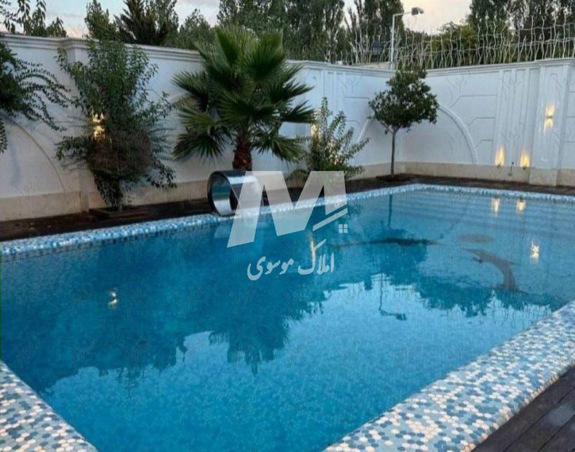 خرید ویلا در نور ۳۰۰ متری فول فرنیش با استخر ۴ فصل سند دار | ۳۰۰ متر